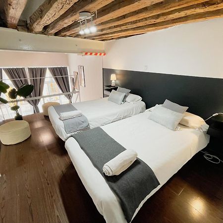 马德里Carretas Duplex Exterior Izquierda公寓 外观 照片